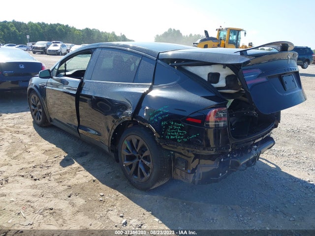 2023 Tesla Model X, VIN: 7SAXCDE52PF368034