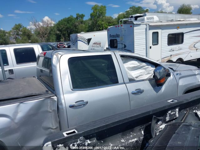 1GT12TE80GF260209 GMC Sierra 2500hd Slt