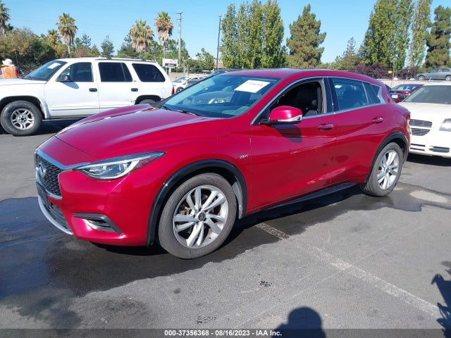 SJKCH5CP8JA056658 Infiniti Qx30 Luxury