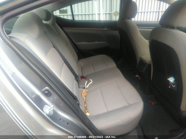 Hyundai Elantra Value Edition 2018 5NPD84LF1JH291856 Image 8