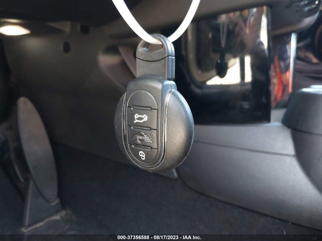 2018 MINI CONVERTIBLE WMWWG9C58J3D22726 Photo 10