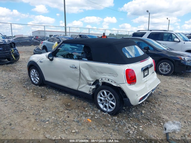 2018 MINI CONVERTIBLE WMWWG9C58J3D22726 Photo 2