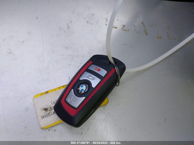WBA8K3C57JA485848 BMW 3 Series 330i Xdrive
