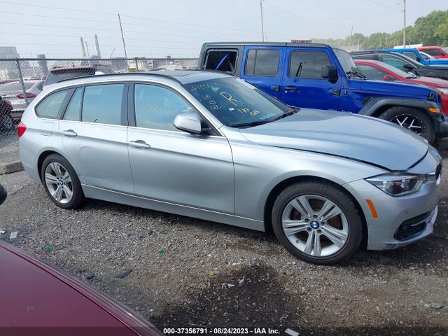 WBA8K3C57JA485848 BMW 3 Series 330i Xdrive
