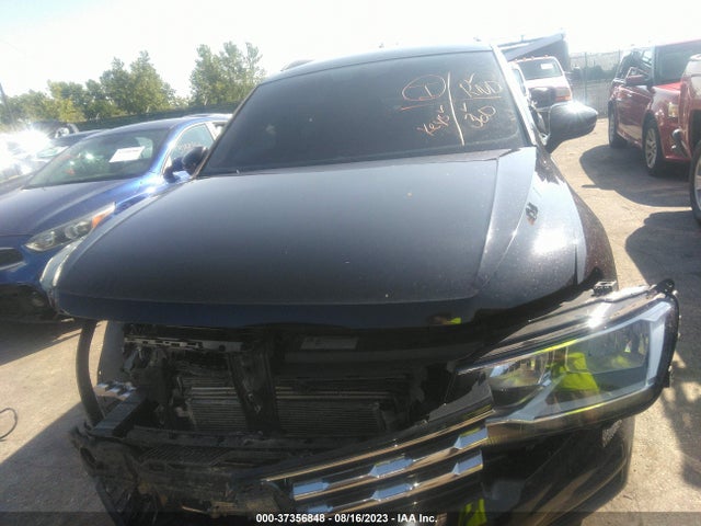 2018 VOLKSWAGEN TIGUAN SEL/SE VIN: 3VV3B7AX5JM126303