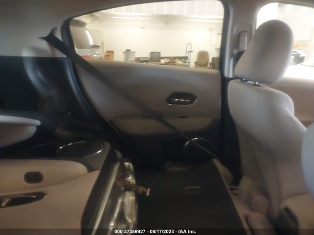 Honda HR-V EX 2018 3CZRU6H51JG703984 Image 8