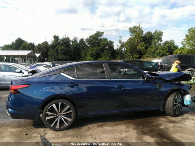 1N4AL4CV9KC240505 Nissan Altima 2.0 Sr