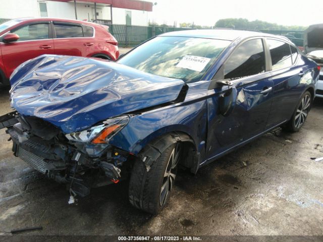 1N4AL4CV9KC240505 Nissan Altima 2.0 Sr