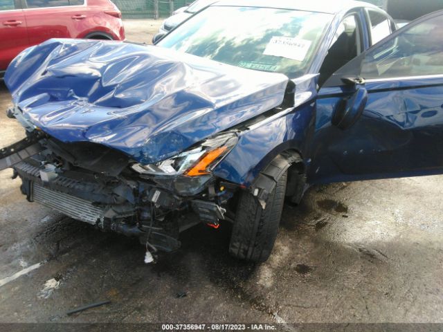 1N4AL4CV9KC240505 Nissan Altima 2.0 Sr