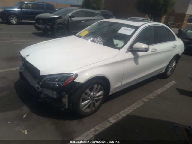 55SWF8DB6KU282781 Mercedes-Benz C-class C 300