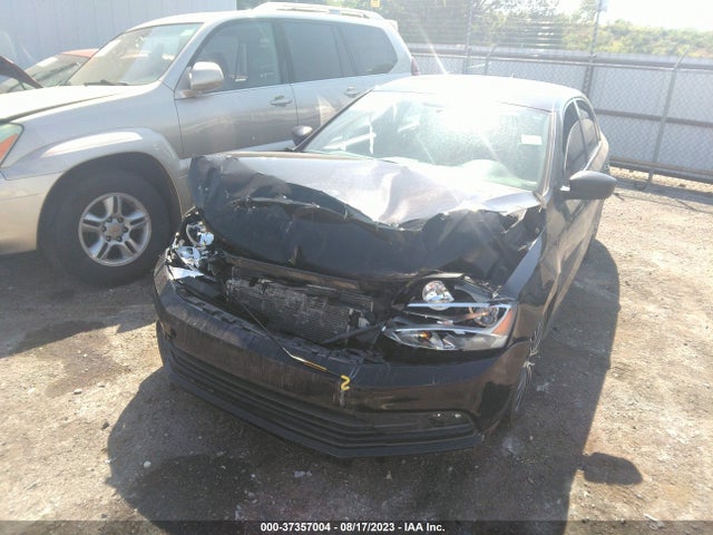 3VWD17AJ4GM384870 Volkswagen Jetta Sedan 1.8t Sport