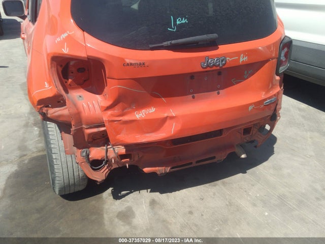 2015 Jeep Renegade Latitude მანქანა იყიდება აუქციონზე, vin: ZACCJABT5FPB85785, აუქციონის ნომერი: 37357029