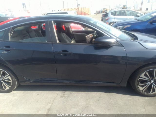 JHMFC1F37JX026658 Honda Civic Sedan Ex-t