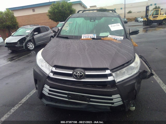 Toyota Highlander Le 2017 5TDZZRFH0HS214705 Image 5