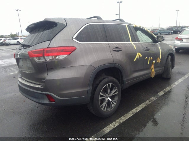 Toyota Highlander Le 2017 5TDZZRFH0HS214705 Image 11
