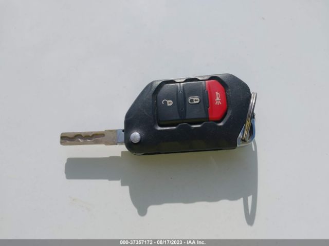 1C4HJXDG1JW316523 Jeep Wrangler Unlimited Sport S