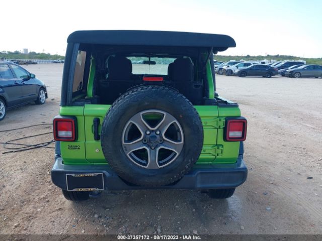 1C4HJXDG1JW316523 Jeep Wrangler Unlimited Sport S