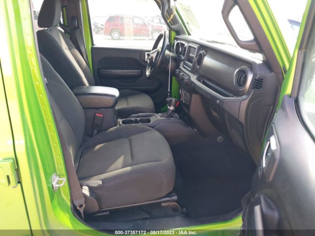 1C4HJXDG1JW316523 Jeep Wrangler Unlimited Sport S
