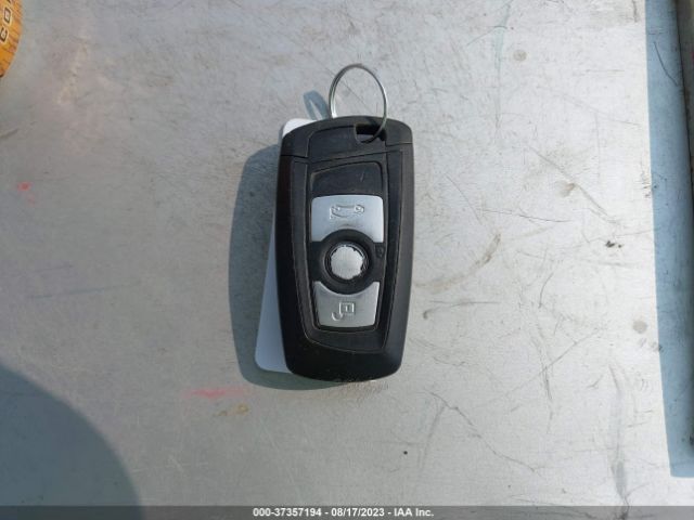 WBA3B1G5XFNT03990 BMW 3 Series 320i