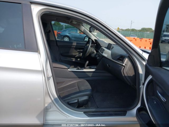 WBA3B1G5XFNT03990 BMW 3 Series 320i
