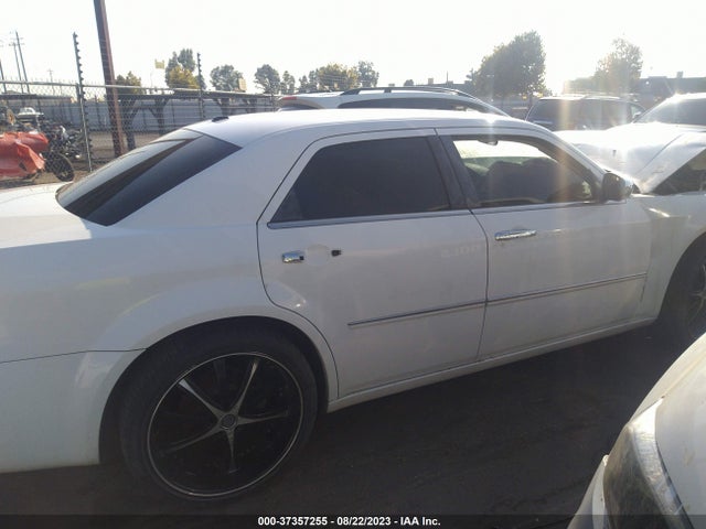 2010 CHRYSLER 300 TOURING VIN: 2C3CA5CV0AH255473