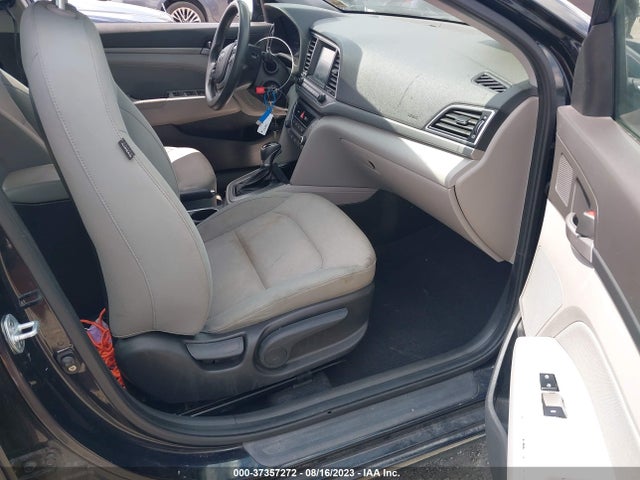 2017 HYUNDAI ELANTRA SE VIN: KMHD84LF3HU077141