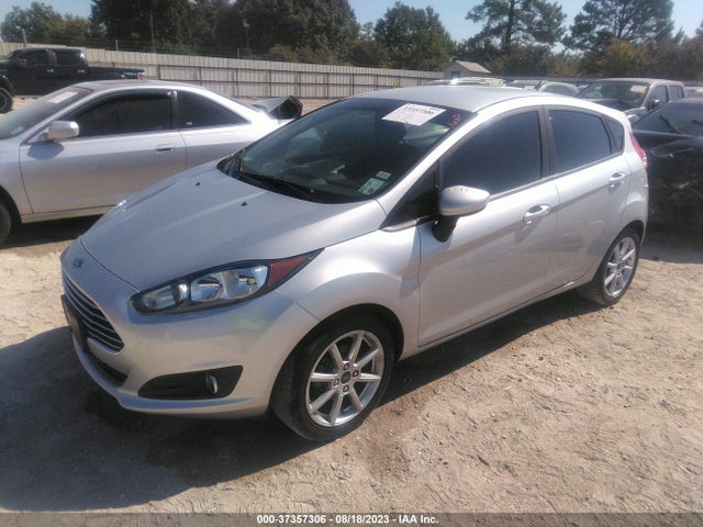Ford FIESTA SE 2019 3FADP4EJ8KM106871 Image 2