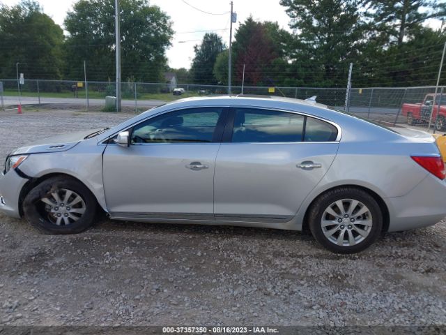 1G4GB5GR6EF173127 Buick Lacrosse Leather