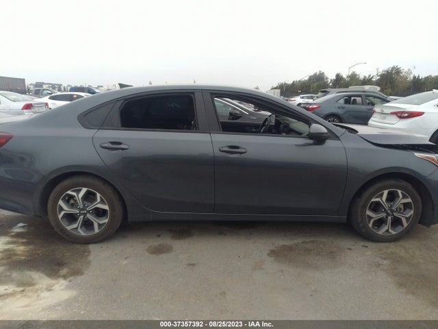 2021 KIA FORTE LXS VIN: 3KPF24AD2ME296746