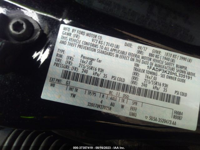 1FADP3K20HL335191 Ford FOCUS SE