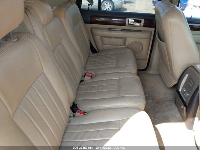 2005 LINCOLN NAVIGATOR LUXURY/ULTIMATE VIN: 5LMFU28555LJ09014