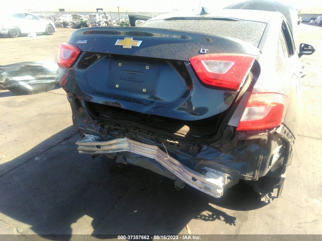 Chevrolet CRUZE LT 2017 1G1BE5SM5H7146090 Image 6