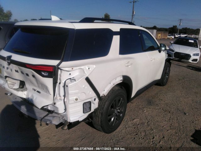 5N1DR3BD3NC237222 Nissan Pathfinder Sv