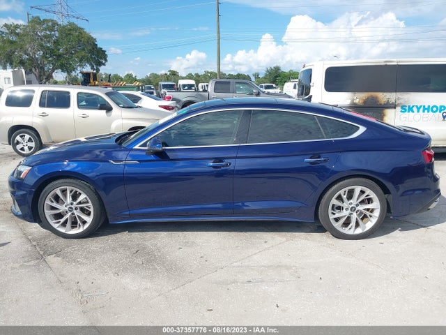 WAUCBCF52MA029217 Audi A5 Sportback Premium Plus