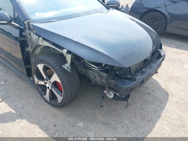3VW4T7AU8FM105150 Volkswagen Golf Gti 2.0t Se 4-door