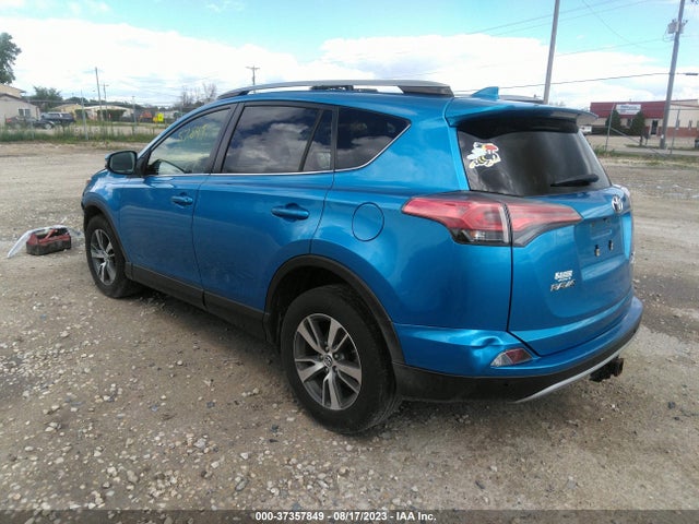 2017 TOYOTA RAV4 XLE VIN: JTMRFREV7HJ122875