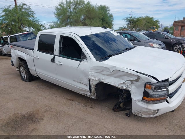 2018 CHEVROLET SILVERADO 1500 LT VIN: 3GCUKRECXJG449184