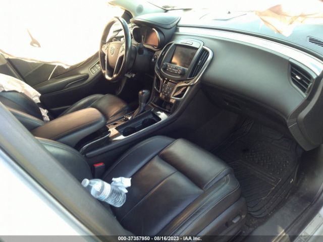 1G4GB5G38GF200682 Buick Lacrosse Leather