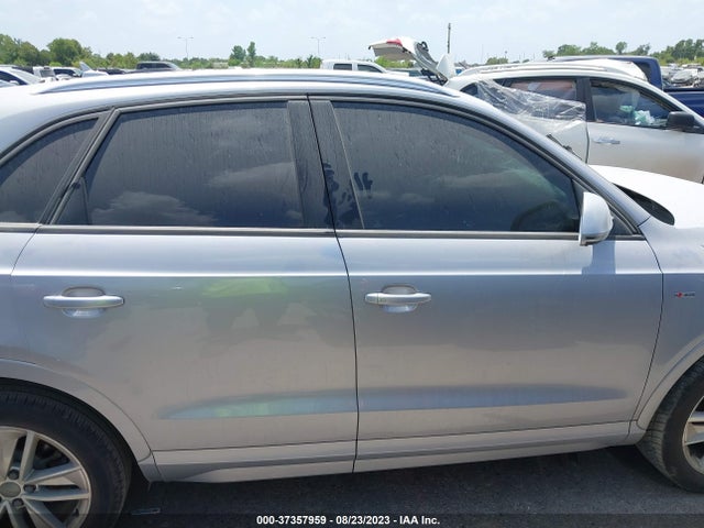 WA1BCCFS3JR010460 Audi Q3 Premium/sport Premium