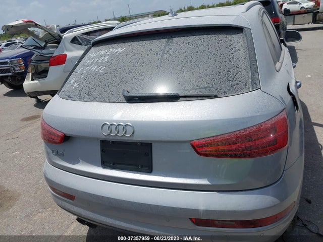 WA1BCCFS3JR010460 Audi Q3 Premium/sport Premium