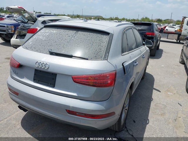 WA1BCCFS3JR010460 Audi Q3 Premium/sport Premium