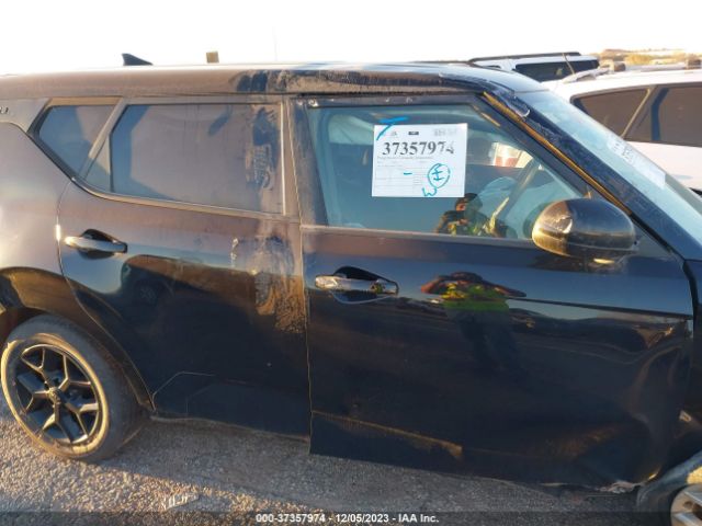 KNDJ23AU0M7771380 KIA SOUL S