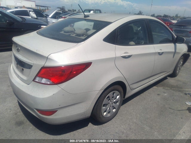 Hyundai ACCENT SE 2017 KMHCT4AE9HU250844 Image 4