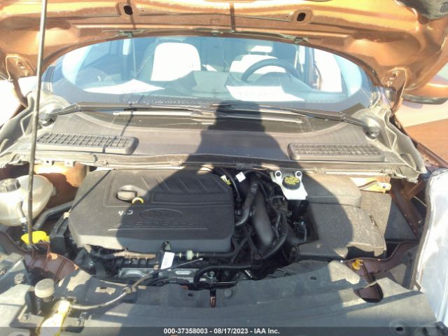1FMCU9GD3HUE73504 Ford ESCAPE SE