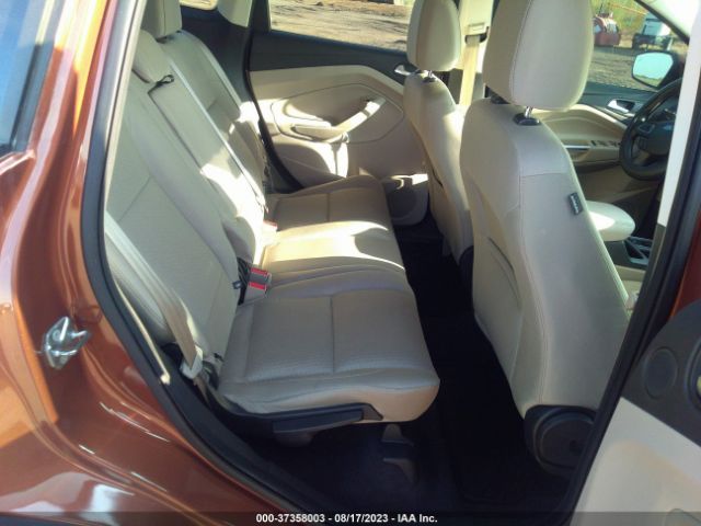 1FMCU9GD3HUE73504 Ford ESCAPE SE