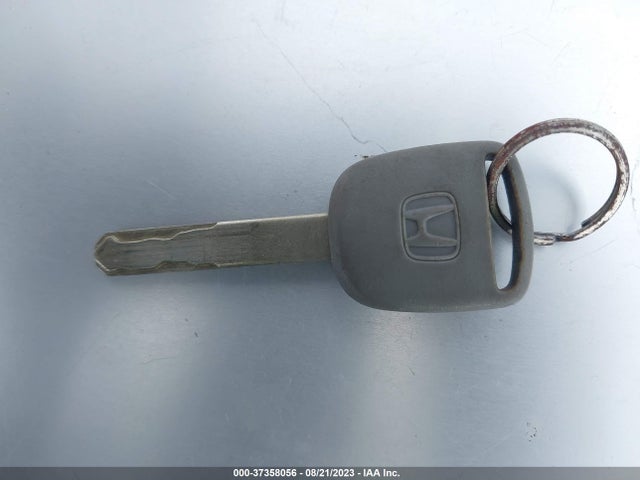 2008 HONDA CIVIC HYBRID VIN: JHMFA36258S006277