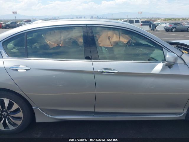 JHMCR6F70HC022762 Honda Accord Hybrid Touring