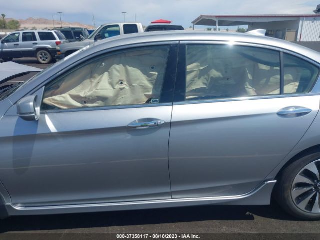 JHMCR6F70HC022762 Honda Accord Hybrid Touring