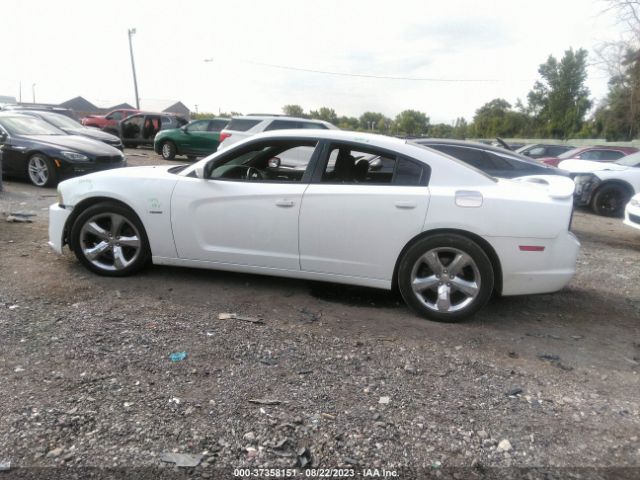 2C3CDXCT1EH242433 Dodge Charger Rt