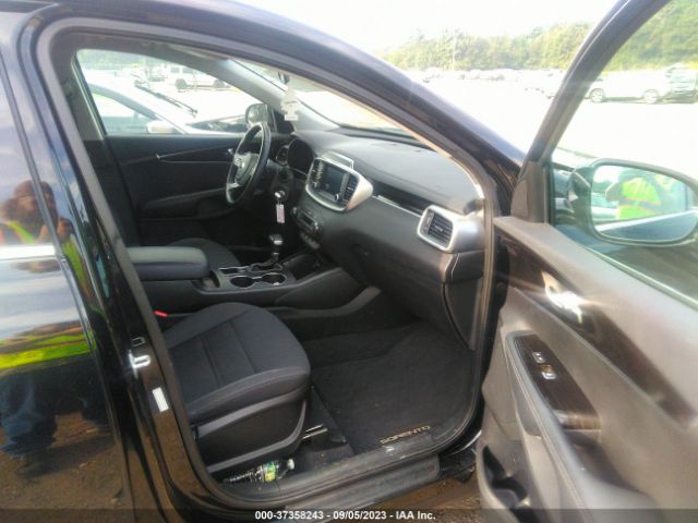 5XYPGDA50KG588605 KIA Sorento Lx V6